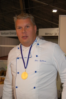 Vuoden Leipuri 2011 ruokaleivissä oli Timo Kyllinen.